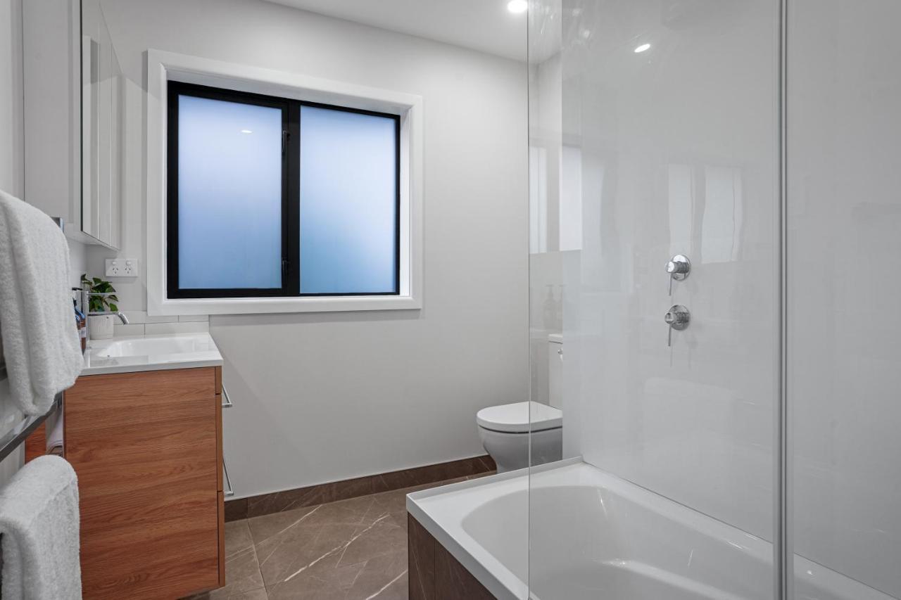 Private, Family-Friendly Home, 4Br By Airport & Free Parking Christchurch Buitenkant foto